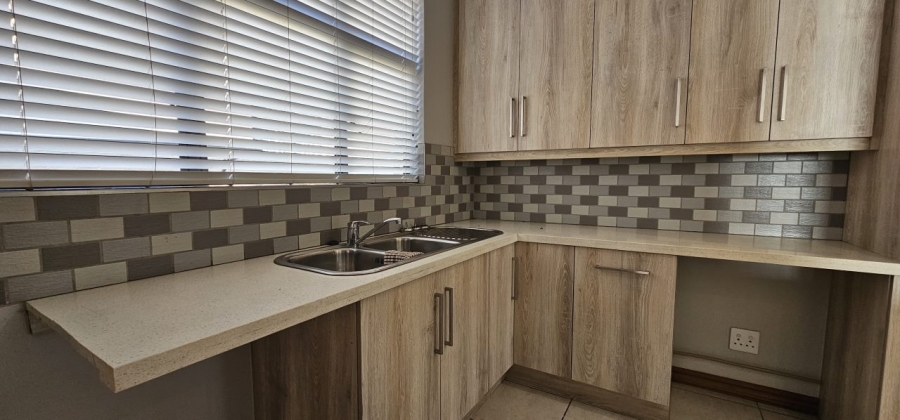 2 Bedroom Property for Sale in Xanadu North West